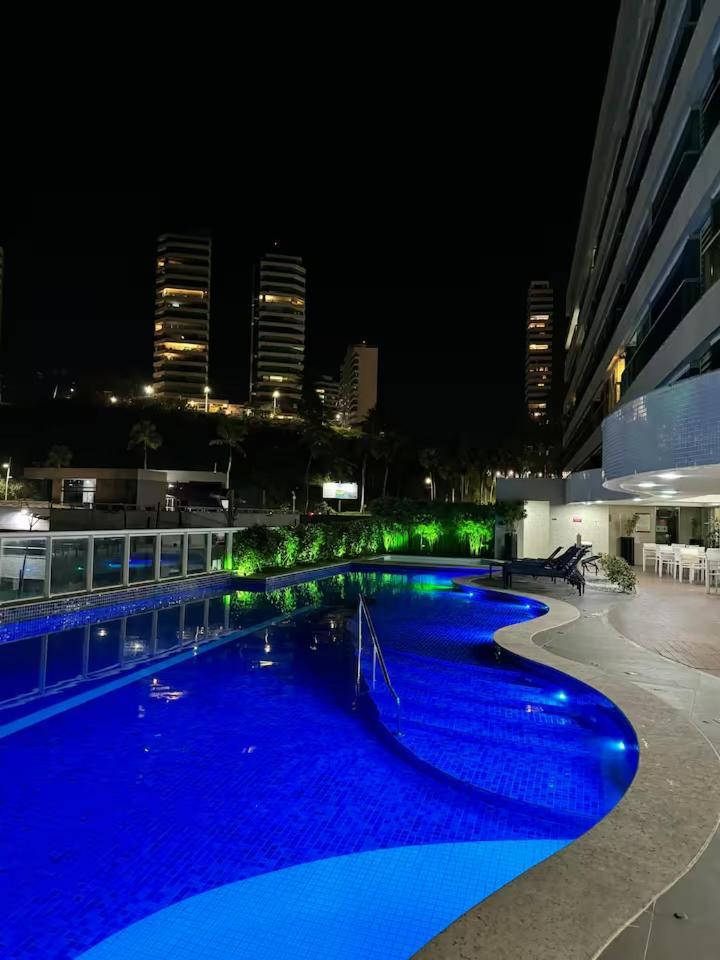 Ap Luxo Vista Mar Em Frente Ao Circuito Ondina Carnaval Apartment